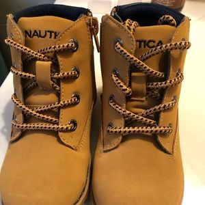 NWOT toddler boots